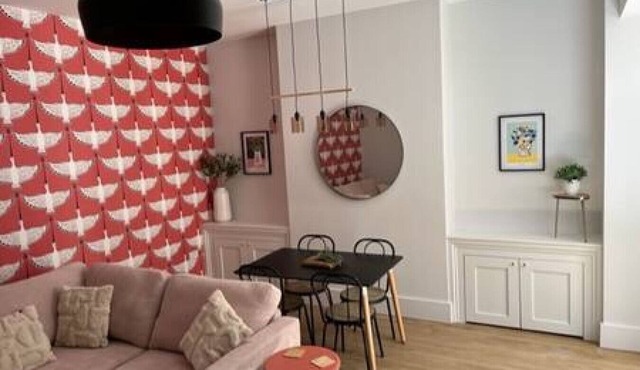 Redwing- free parking- Grade Ii listed- ground