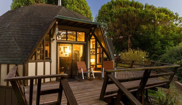 Redwood Dome Retreat