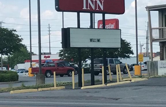 Redwood Inn