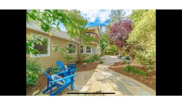 Redwood Retreat Near UC Davis/Redwood Park