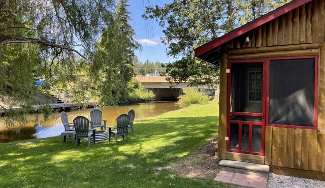 Reed's on the River Cabin 7