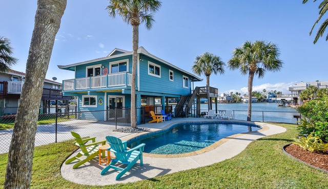 Reel Paradise | Pet Friendly, Waterfront, Pool!