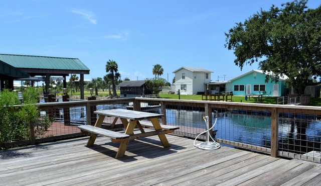 Reel Paradise RV Lot #2