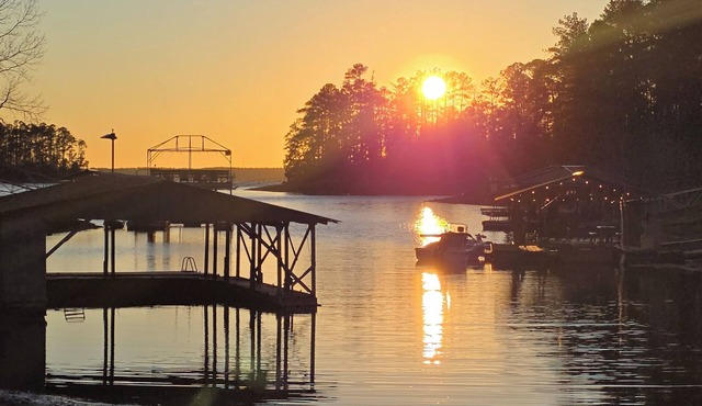 Reel Retreat at Modoc Shores LakefrontnClark's Hill/Lake Thurmond.