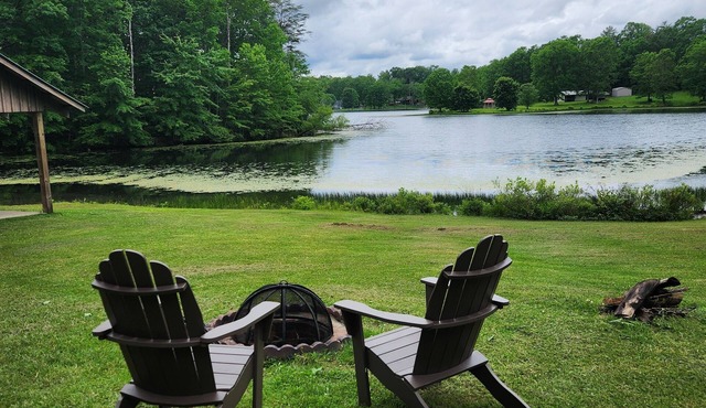 Reel Simple LAKEFRONT Cabin Close to Hiking Trails, The Caverns and OHV Park!