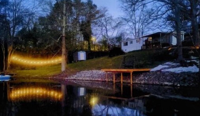 Reel Simple Retreat Smith Lake : 5 min to I-65