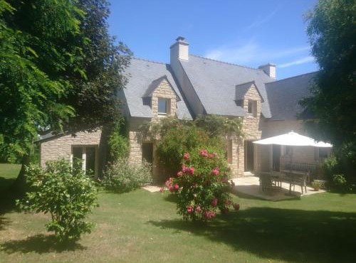 Ref 010 Port-Navalo Maison pour onze personnes avec jardin