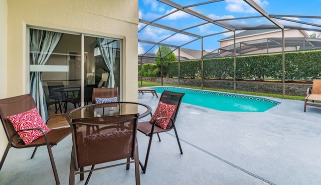 Ref 16. Stunning 4 Bed Villa on 5 Star Resort near Disney