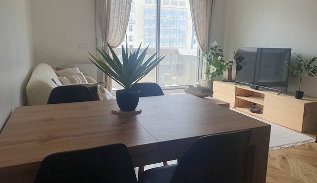 Refait à Neuf: 5min des Champs-elysees, La Defense Arena, 20min la Tour Eiffel