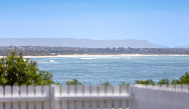 Reflections Norah Head Lighthouse Cottages