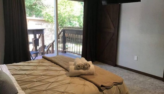 Refreshing Cottage with Luxury Bath