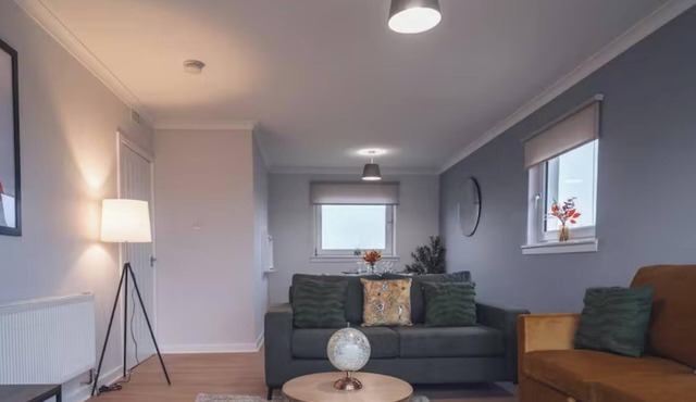 Refreshing Modern Apartment in South Lanarkshire