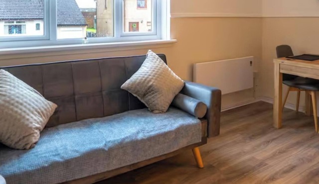 Refreshing Modern Apartment in Airdrie