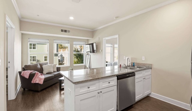 Refreshing Retreat | Poolside + 1.9 mi to Shops