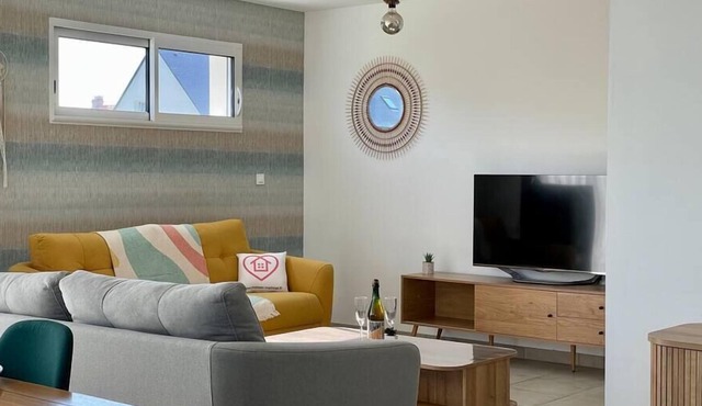 Refuge Côté Mer by Melrose