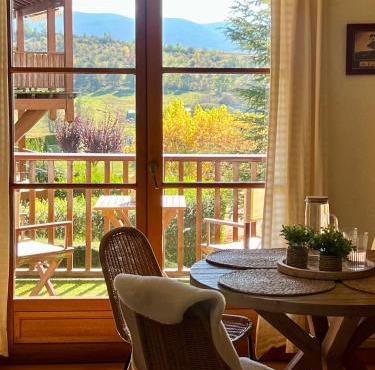 Refugi La Cerdanya, Ski and Pool La Cerdaña