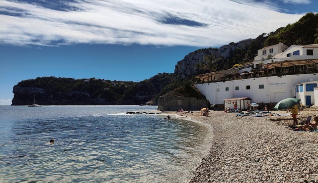 Refurbished 3 Bedroom Villa with Private Pool overlooking Orba & Jalon Valleys