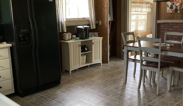 Refurbished cottage along Dunnings Creek, close to Rt 30, I-99 and PA Turnpike