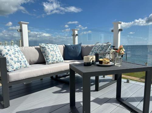 Regal Beachside pitch 22 Creek Caravan Park