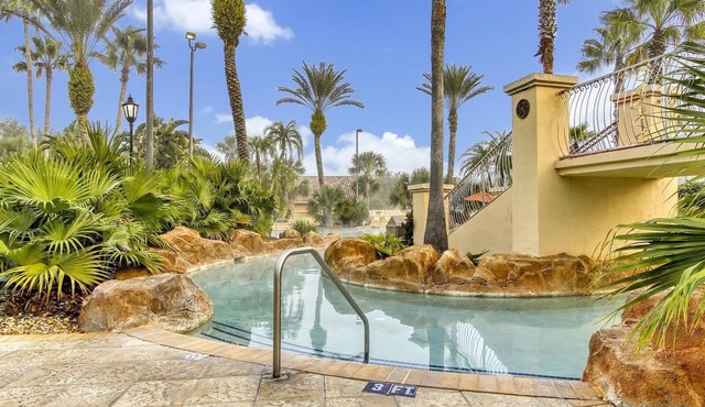 Regal Palms Retreat w/Lazy River, Pool, & near Disney