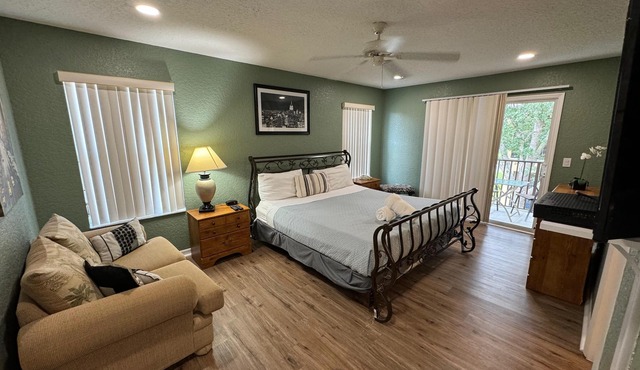 Regal Palms Swanky