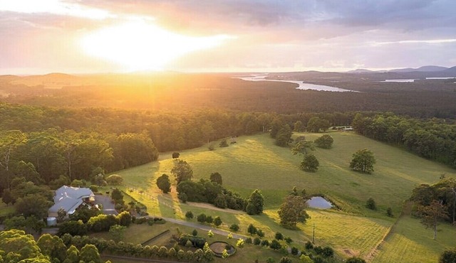 Regatta Park: Where The Land Meets The Sea