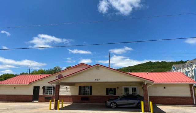 Regency 7 Motel