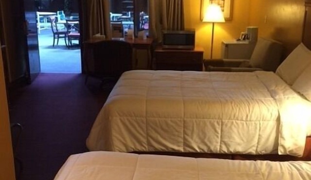 Regency Inn And Suites