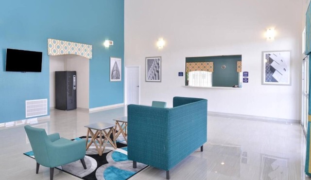 Regency Inn and Suites
