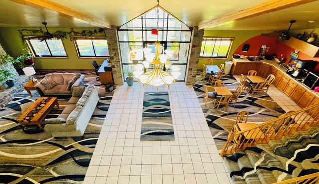 Regency Inn And Suites