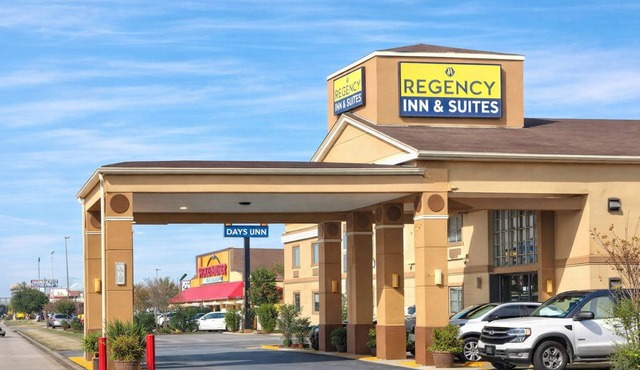 Regency Inn & Suites Houston East I 10