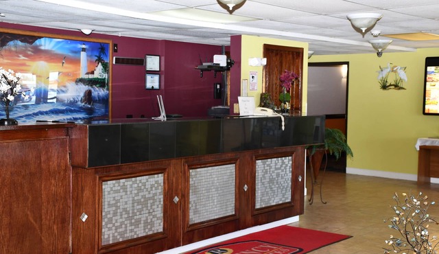 Regency Inn & Suites