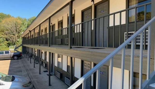 Regency Inn