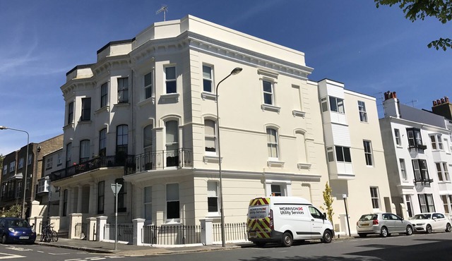 Regency Style Spacious Seaview Apartment. Sleeps up to 6