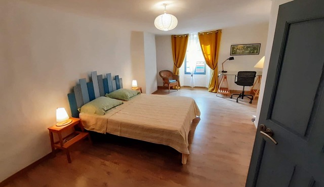 REGUSSE. Village house - Gorges du Verdon