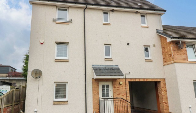 REHOBOTH LODGE, pet friendly, with a garden in Dundee