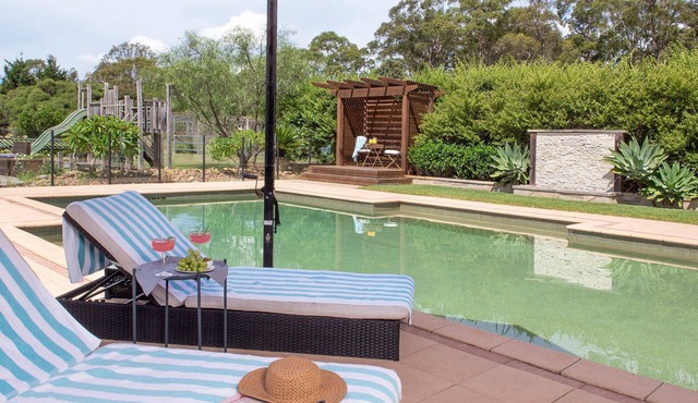 Reign Manor – located in the heart of Shoalhavens wedding venues