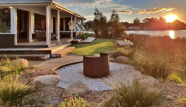 Reimagined Designer Lakehouse in Prime Location