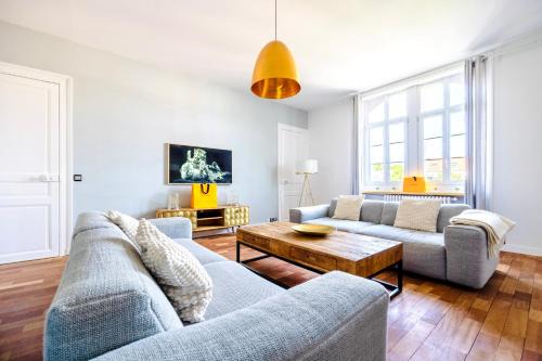 Reims CATHEDRALE JACUZZI LUXURIOUS PROPERTY