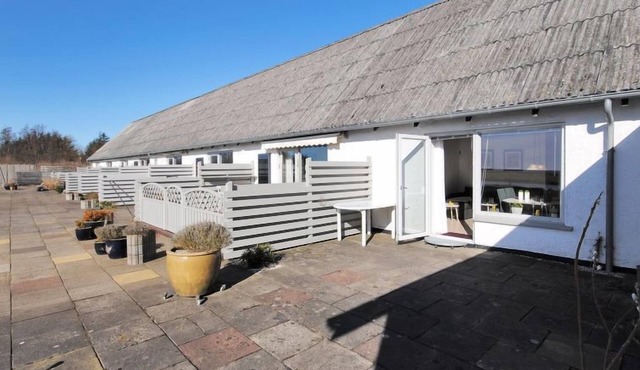 "Rejhana" - 500m to the inlet by Interhome