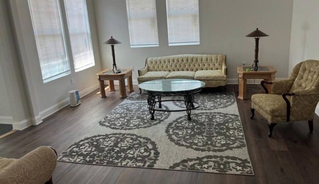 Rejuvenate Unit Bn4 bd/2 ba near LA TECH, GSU, ULM universities & sport complex