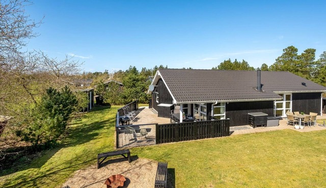 "Rekke" - 300m to the fjord by Interhome