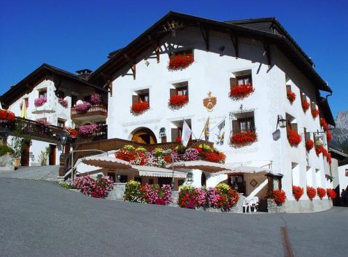 Relais & Châteaux Schlosshotel Chastè - Scuol Tarasp