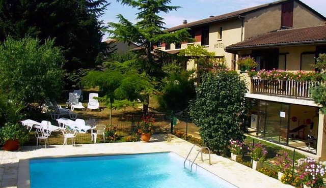 relais de frjeeroques