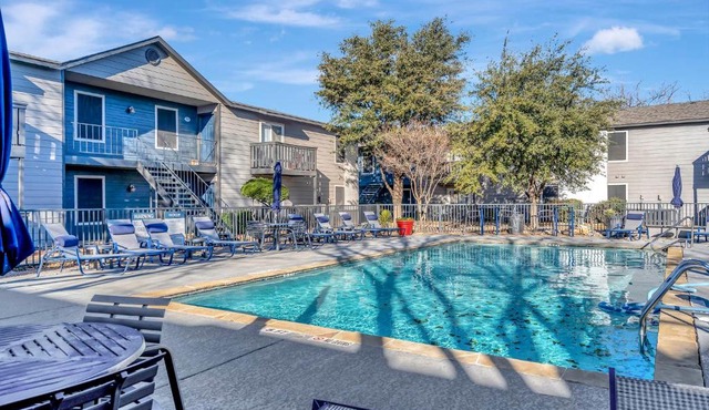 Relating 1 BR Suite and Fitness Center