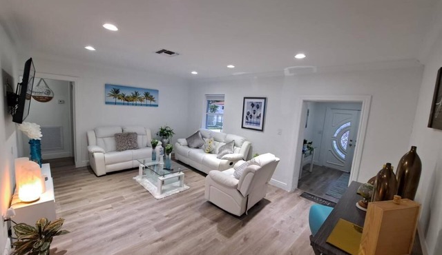 Relax 521 in the heart of Miami!