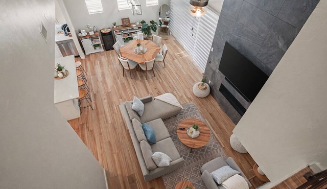 Relax and recharge in this stylish West El Paso home featuring a spacious king suite, dedicated workspace, and a private fenced backyard with BBQ grill and outdoor seating. Minutes from shopping, dining, and hiking trails, it’s the perfect stay!