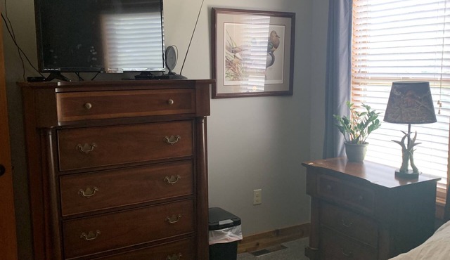Relax and unwind at a beautiful peaceful cabin retreat!