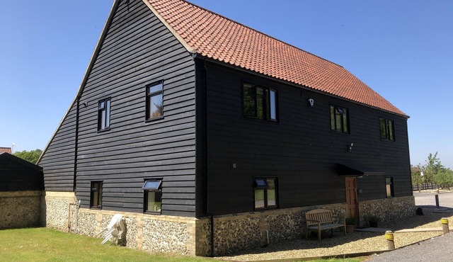 Relax and Unwind in Forest View, the perfect place to get away!