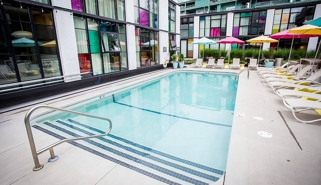 Relax and Unwind! Near Boston Common! Pets are Welcome! Valet Parking, Pool!